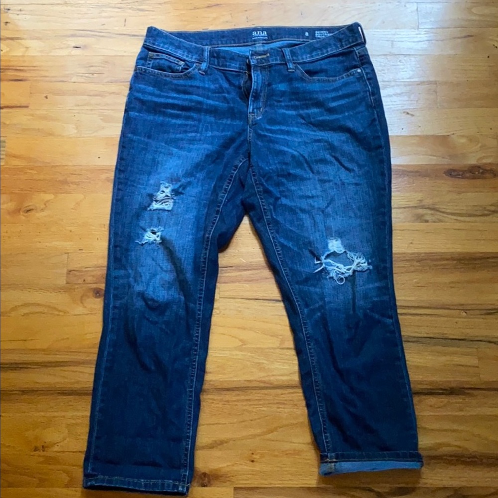 Boyfriend jeans size 8 with frayed / hole accents
